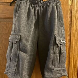 G-style NWT men’s large longer style cargo sweat shorts